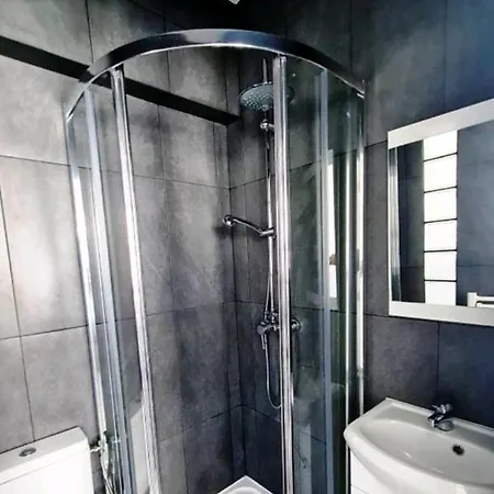 Apartment Charme Petite Terrasse A 400m De Paris *